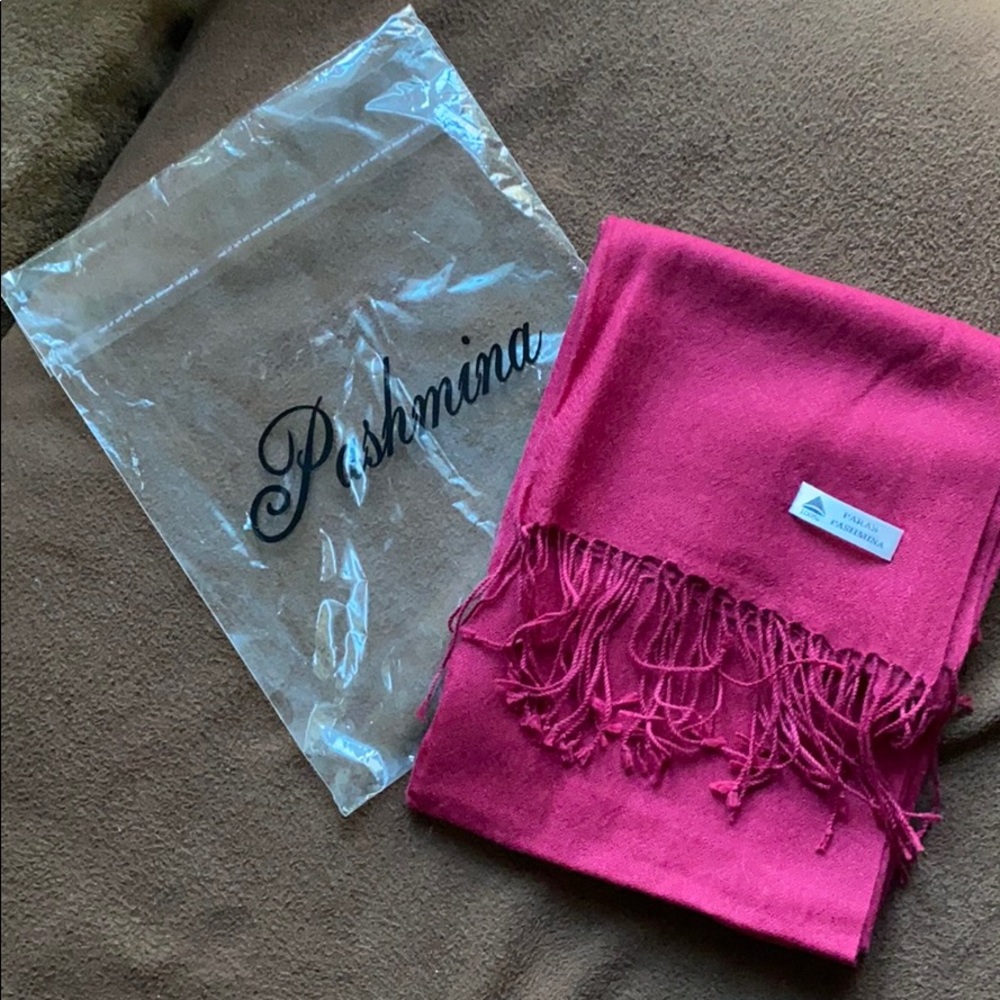 Burgundy pashmina